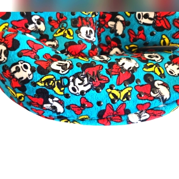 Disney minnie mouse fuzzy babba womens slipper socks size M L  7.5 to 9 new tags - Picture 4 of 5